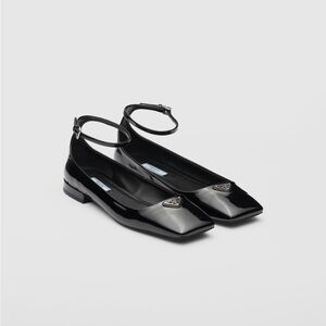 Prada Patent Leather Ballet Flats Size 35.5